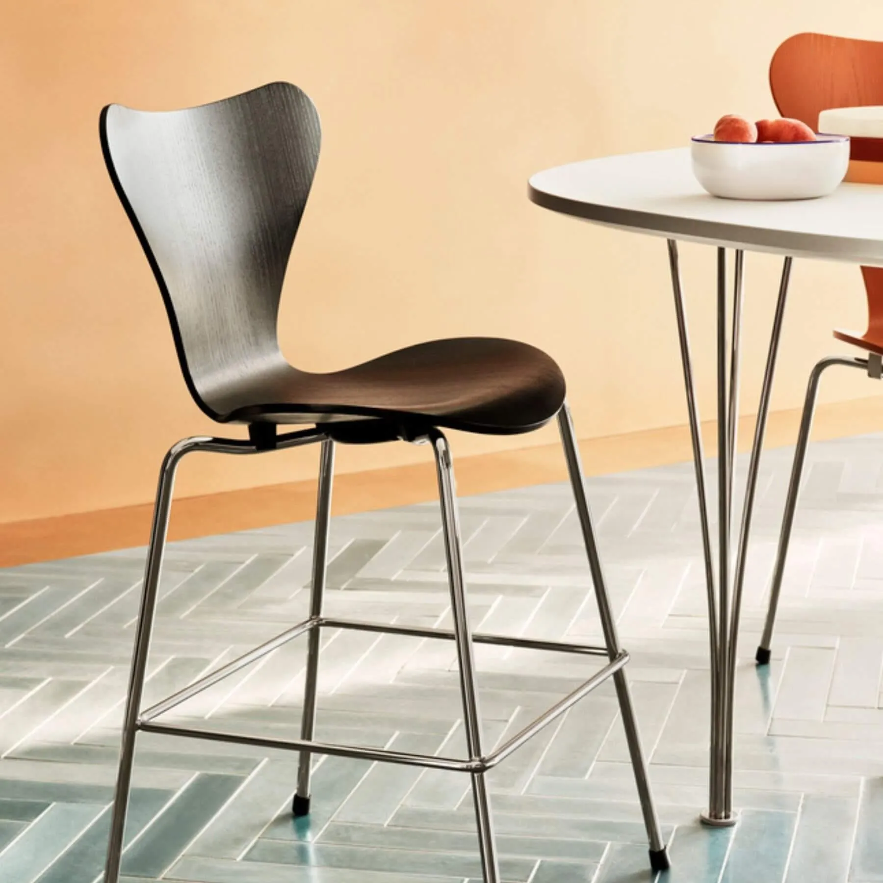 Fritz Hansen Series 7 Bar Stool